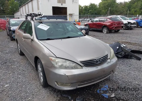 2005 Toyota Camry Xle из США, поврежденный, VIN 4T1BE30K25U066218